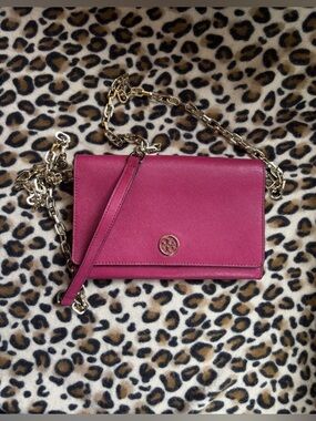 Tory Burch Magenta Gooseberry Robinson Chain Crossbody - Saffiano Leather